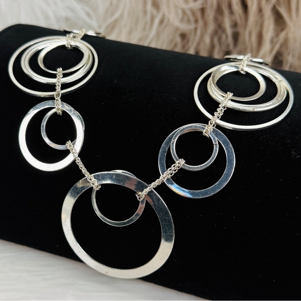 Vintage Silvertone costume lightweight statement necklace